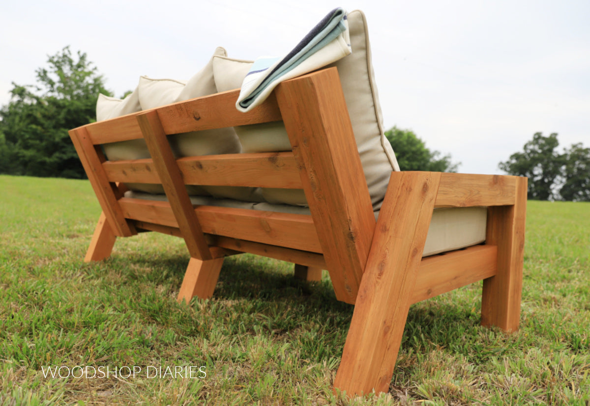 Outdoor Sofa Plans – Woodshop Diaries1